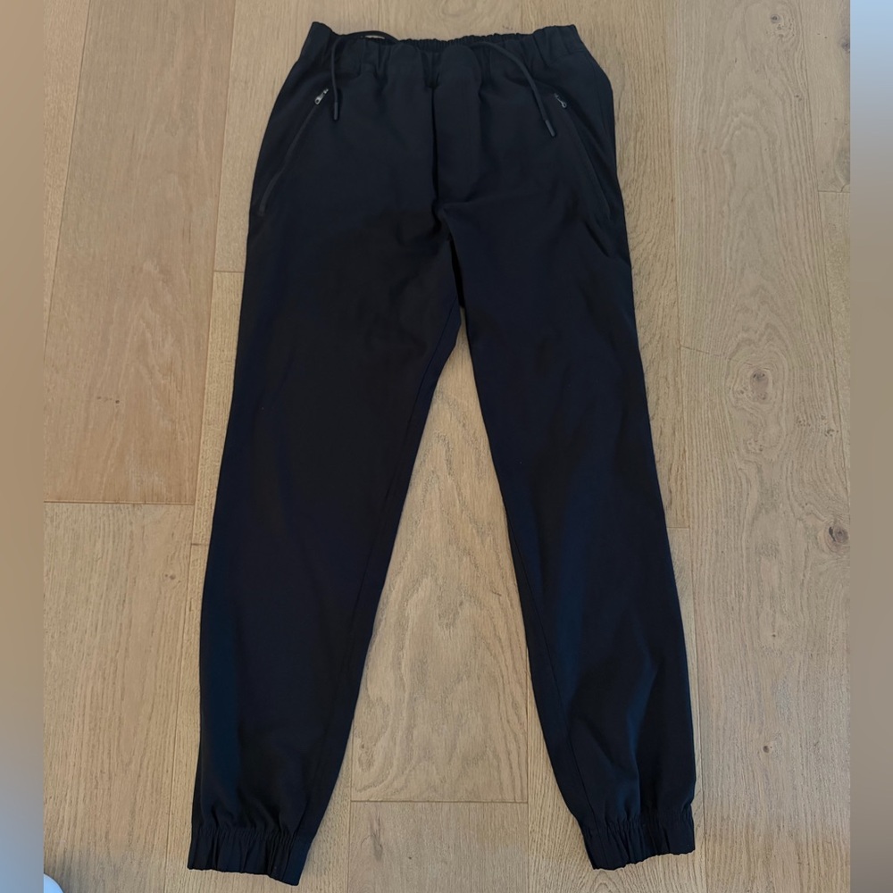 Men’s Lululemon ABC joggers